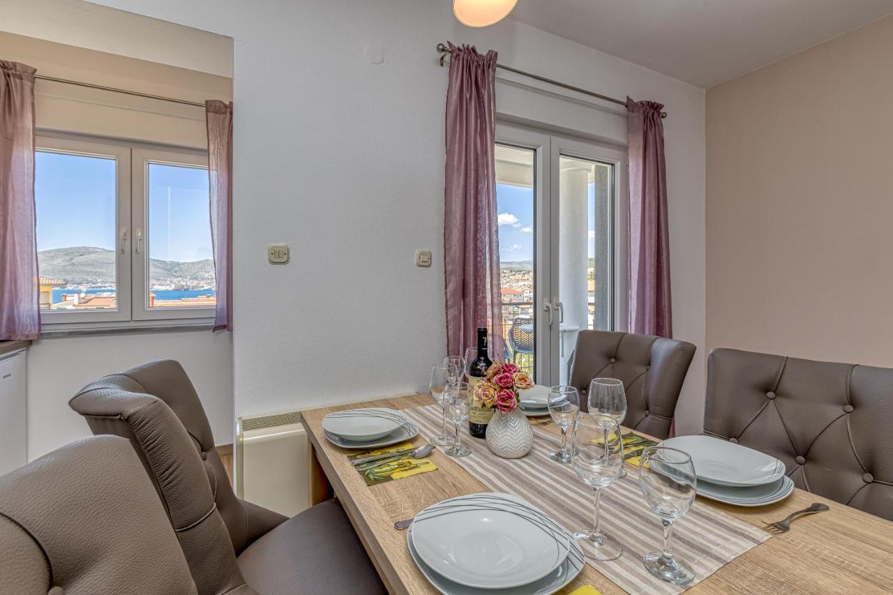 Villa Mihaela Trogir Rum bild